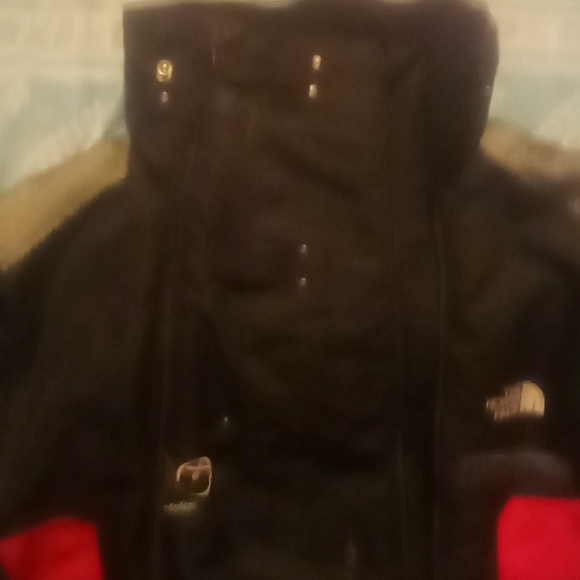 North face jacket - Picture 2 of 7